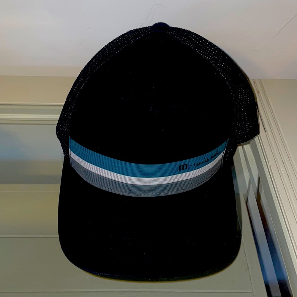 Men’s Travis Matthews hat